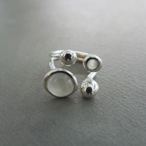 MONICA CASTIGLIONI AP-PISTILLI-04A / Silver, Moonstone