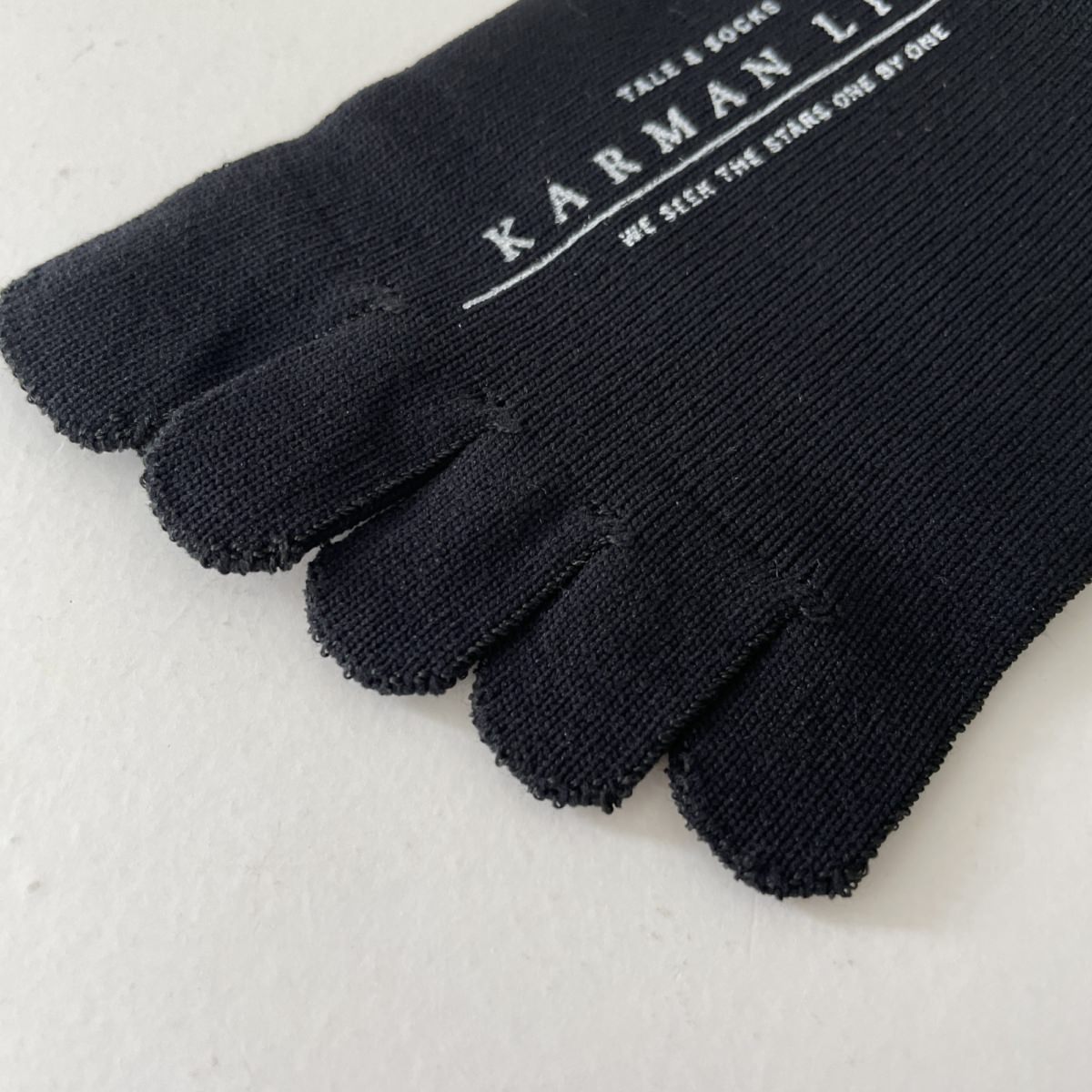 KARMAN LINE URANUS / Socks / Black / 23-25cm