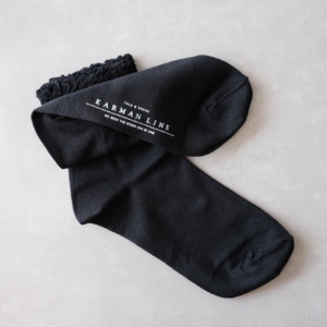 KARMAN LINE PISCES / Frill socks / Black