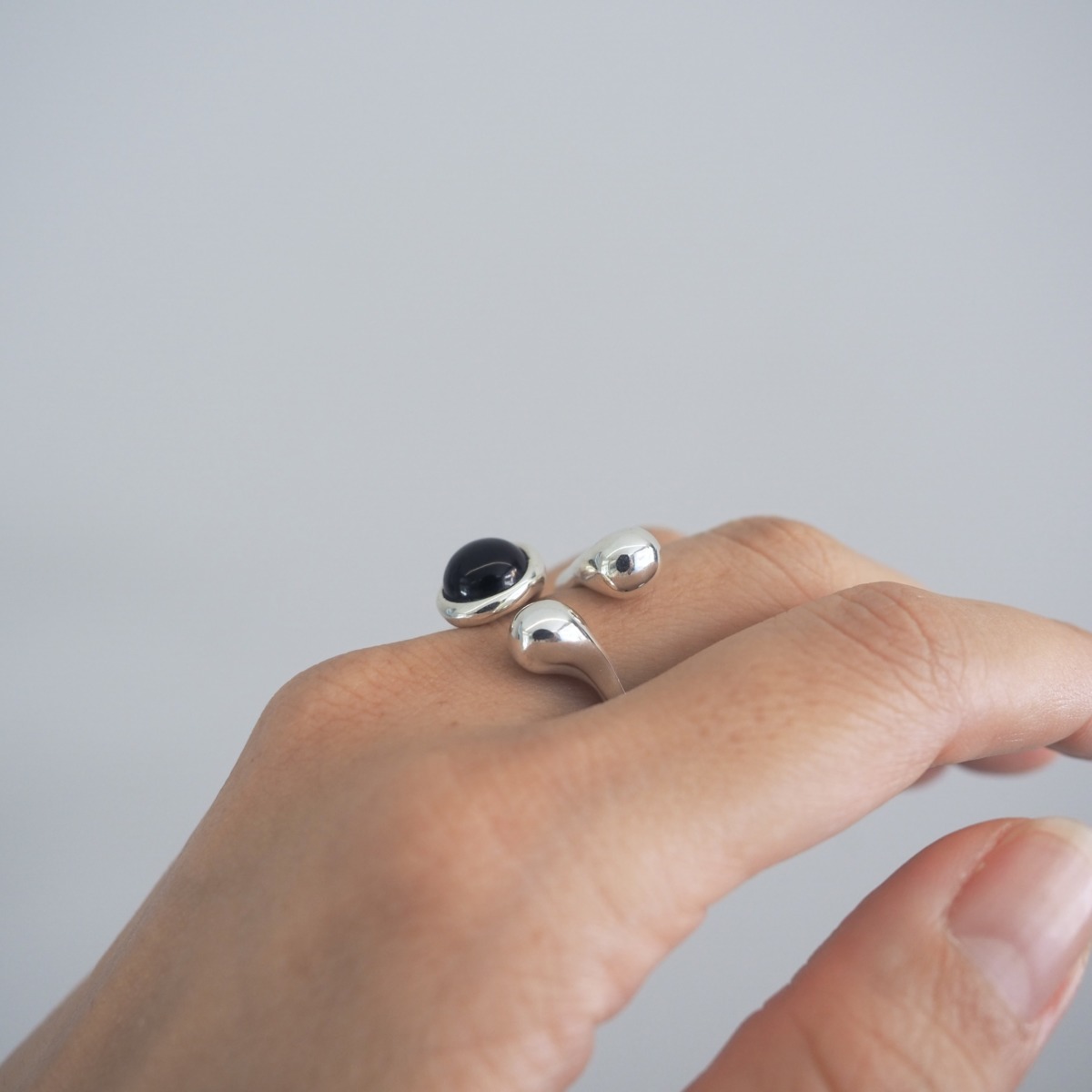 MONICA CASTIGLIONI AP-PISTILLI-04F / Silver, Onyx