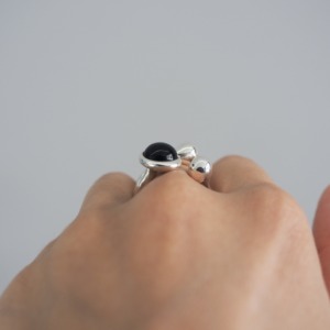 MONICA CASTIGLIONI AP-PISTILLI-04F / Silver, Onyx