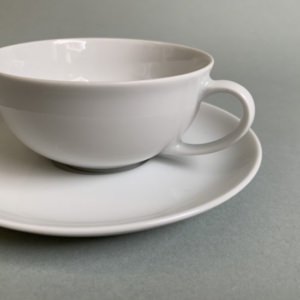 Hermann Gretsch / Form1382 Teacup & saucer