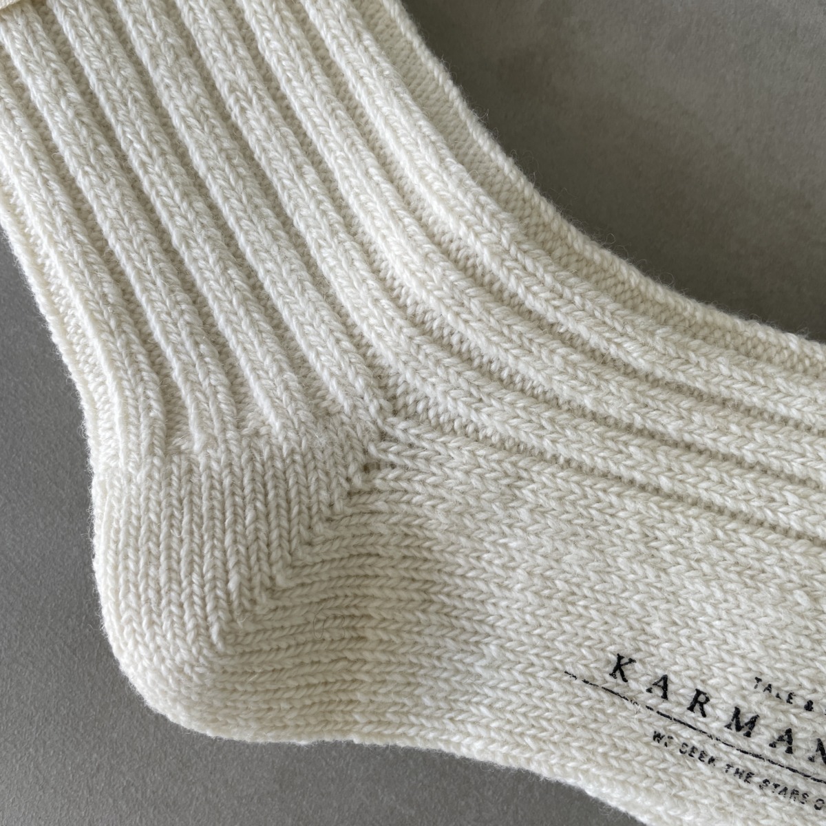 KARMAN LINE LIBRA / Socks / Ivoly / 24-26cm