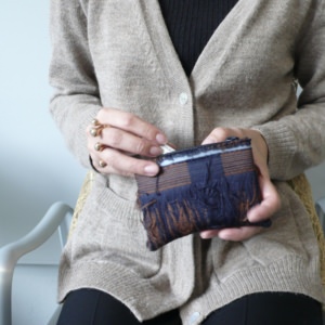 LUISA CEVESE RIEDIZIONI COIN PURSE / WOOL FRINGES / BLUE×RUSTY