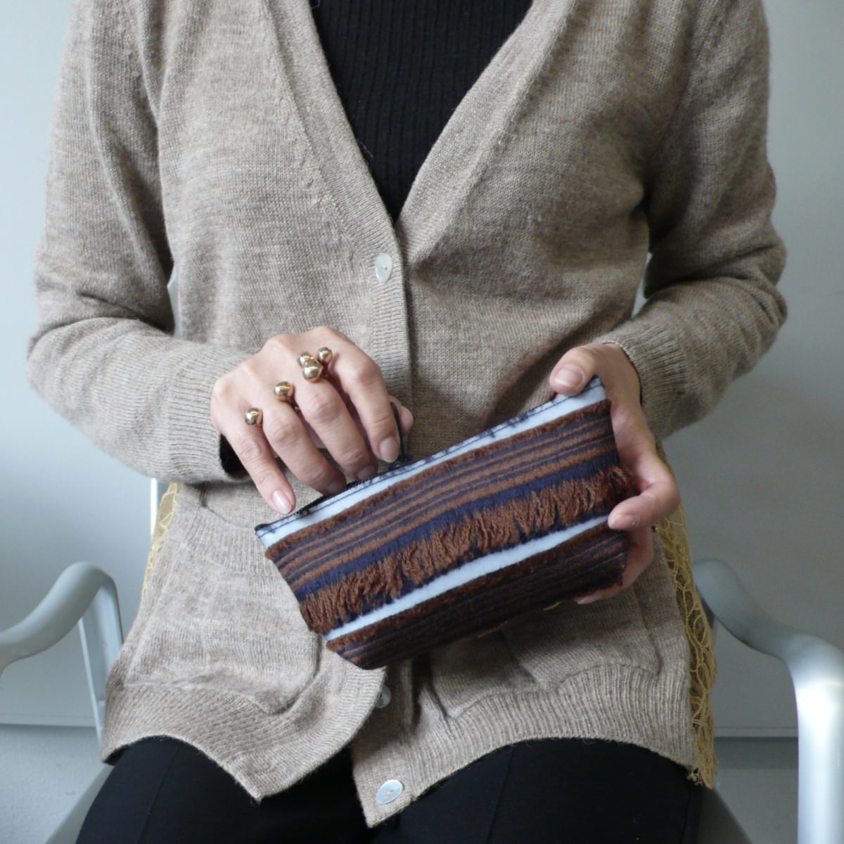 LUISA CEVESE RIEDIZIONI VERY VERY SMALL COSMETIC BAG / WOOL FRINGES / BLUE×RUSTY