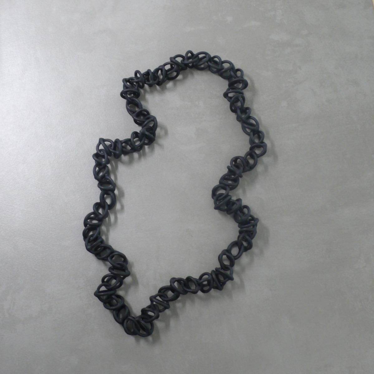 MONICA CASTIGLIONI 3D-CHAIN-GATE-01 / Black