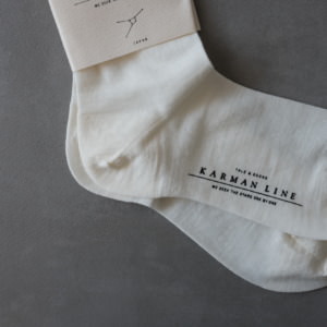 KARMAN LINE CANCER / socks / Snow