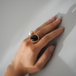 MONICA CASTIGLIONI PU  / Bronze / Onyx, Pearl