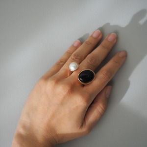 MONICA CASTIGLIONI PU  / Bronze / Onyx, Pearl