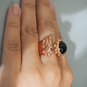 MONICA CASTIGLIONI AP-GOCCE-07 / Bronze, Onyx