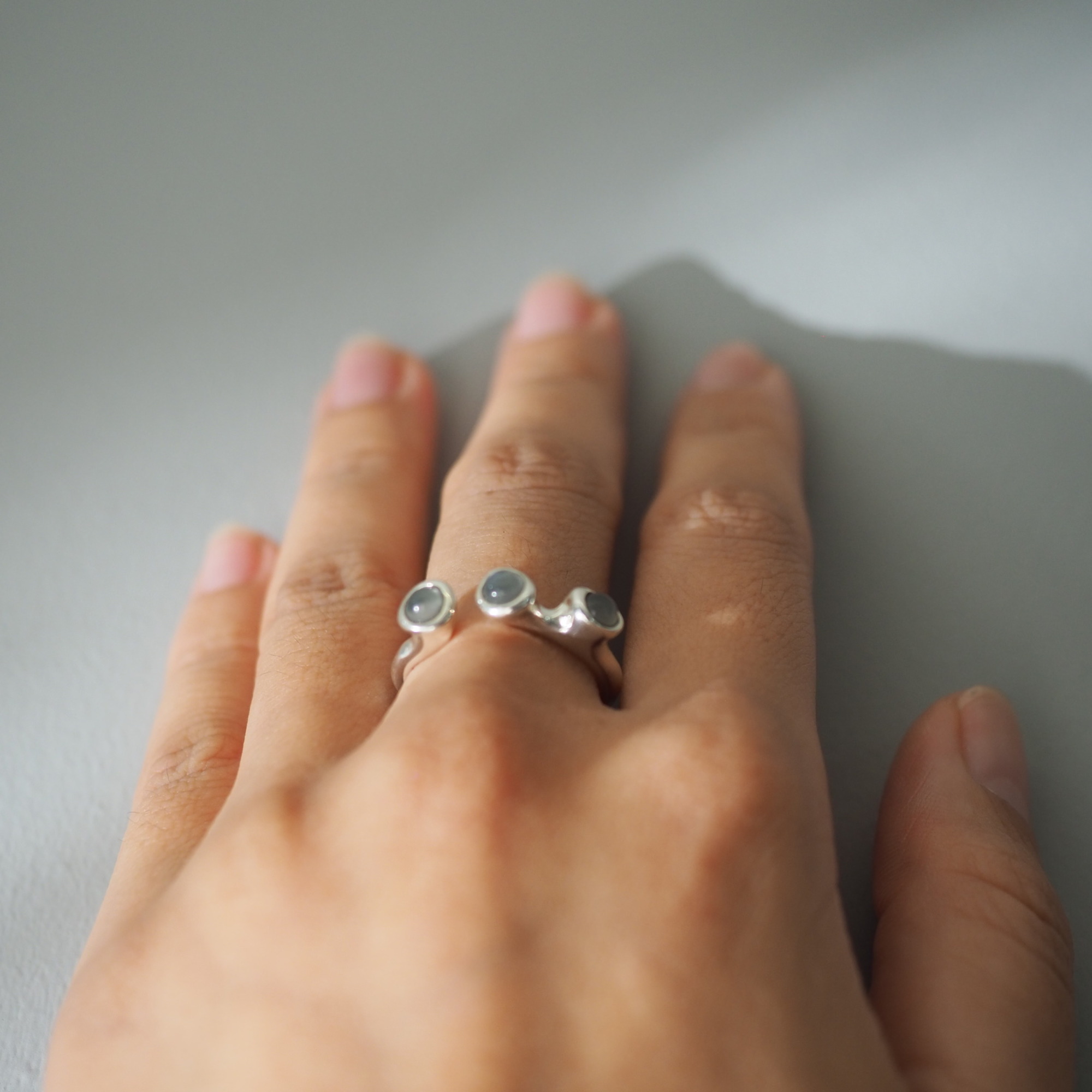 MONICA CASTIGLIONI AP-PISTILLINI-12 / Silver, GrayMoonstone