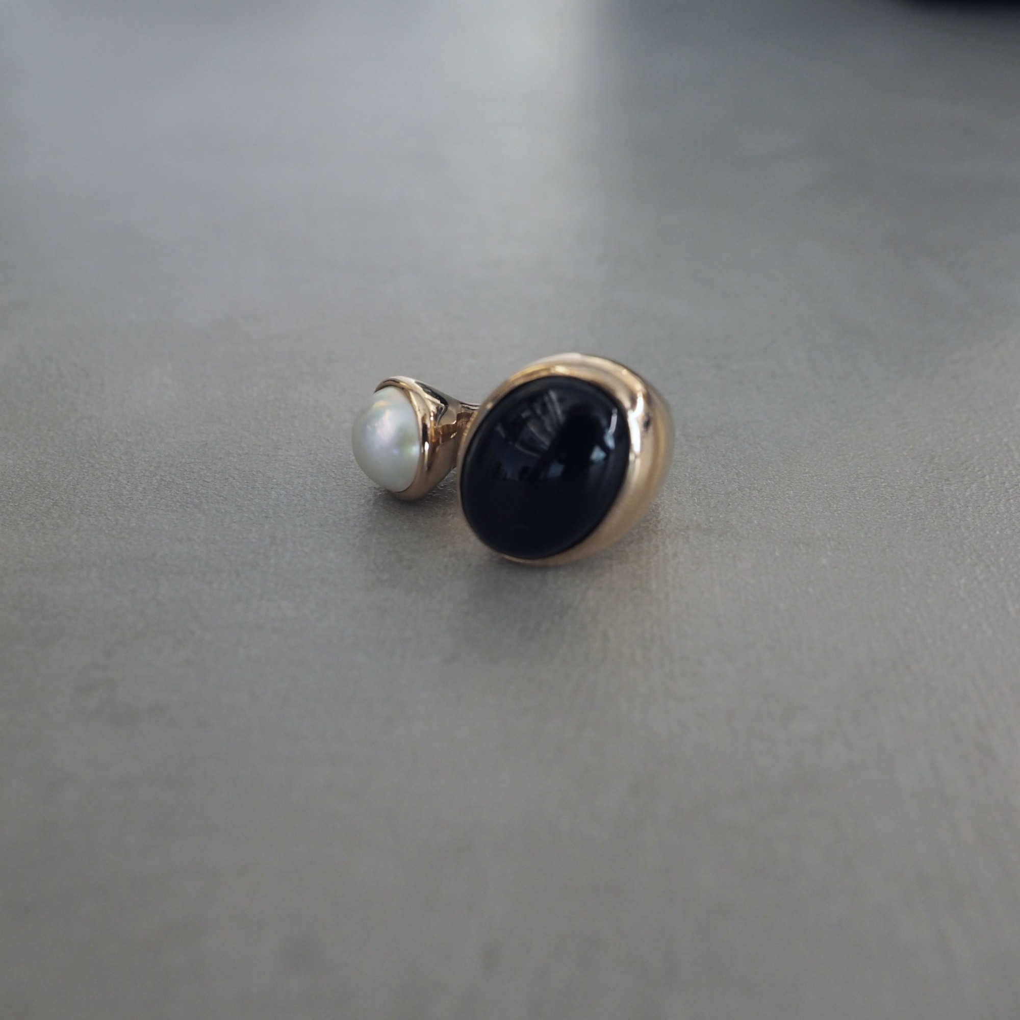 MONICA CASTIGLIONI PU  / Bronze / Onyx, Pearl