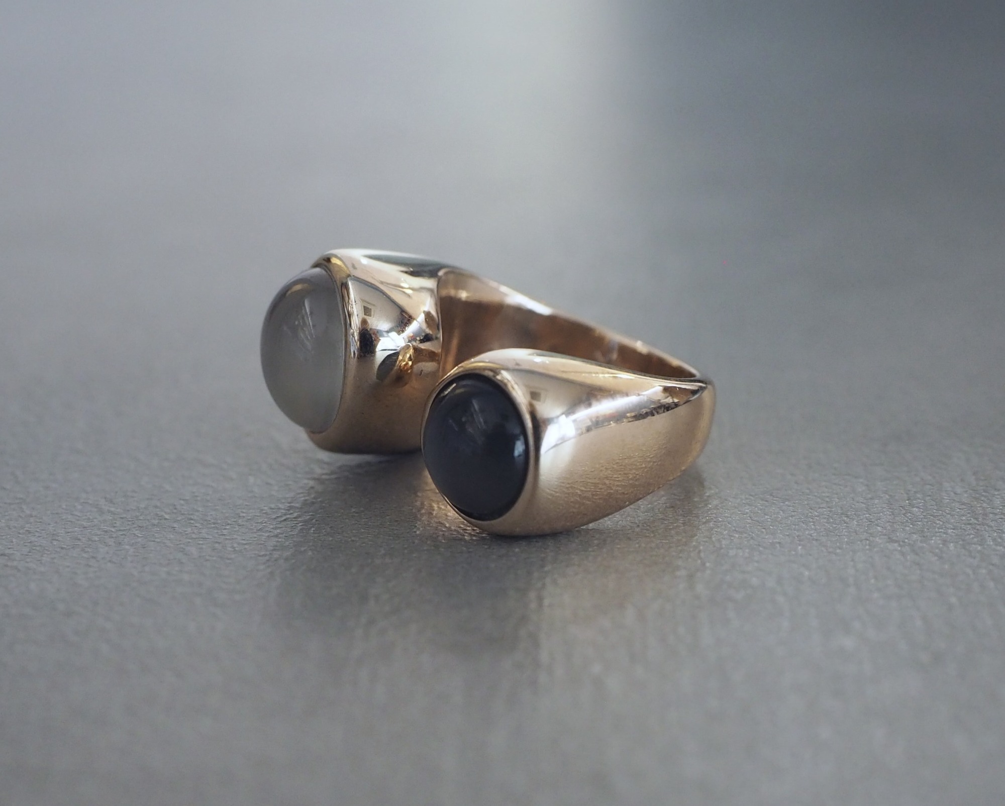 MONICA CASTIGLIONI AP-CABO MEDI-07 / Bronze, Moonstone,Graymoonstone