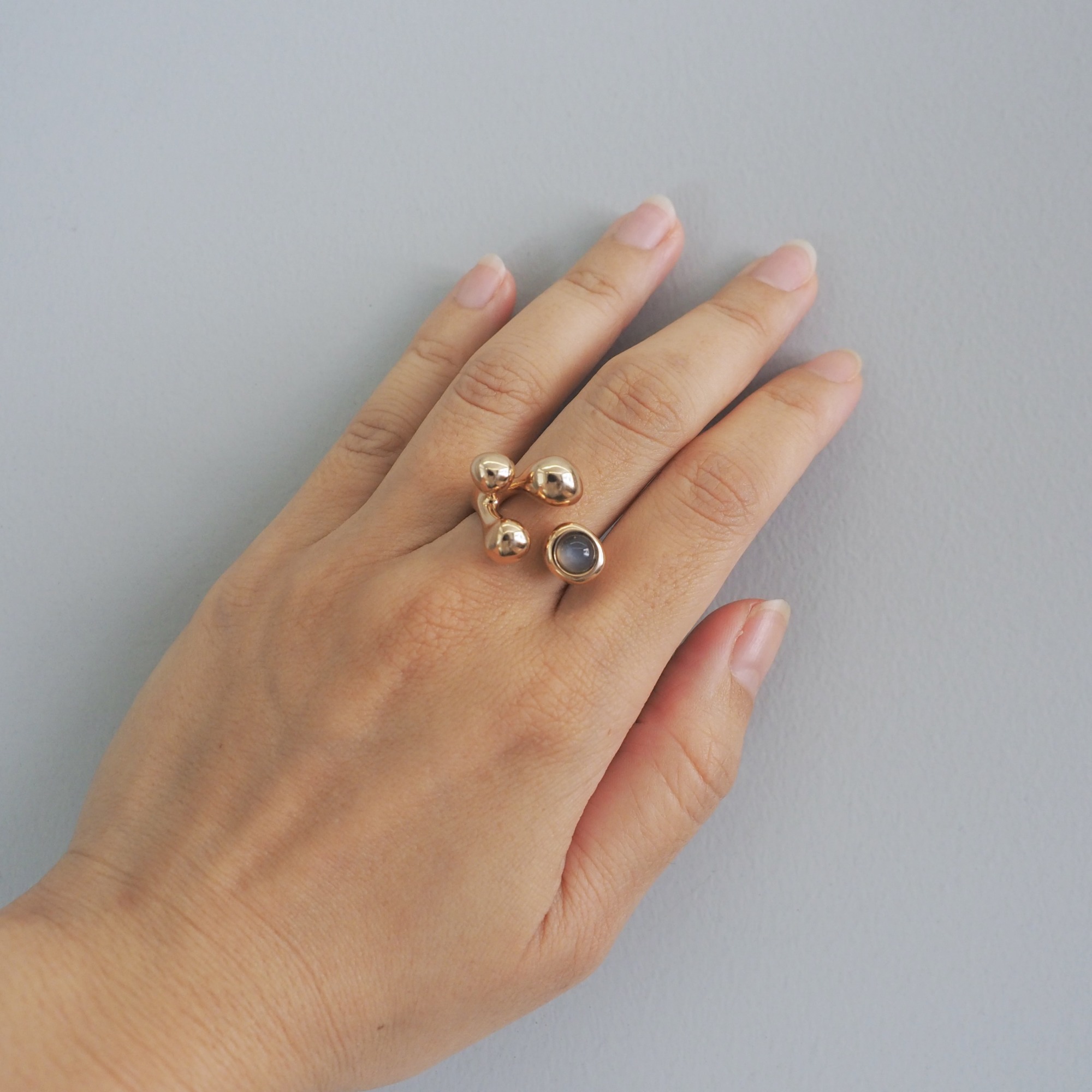 MONICA CASTIGLIONI AP-PISTILLI-120 Bronze, Graymoonstone