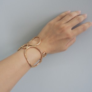 MONICA CASTIGLIONI B-CERCHIOLONI-10 / Bronze