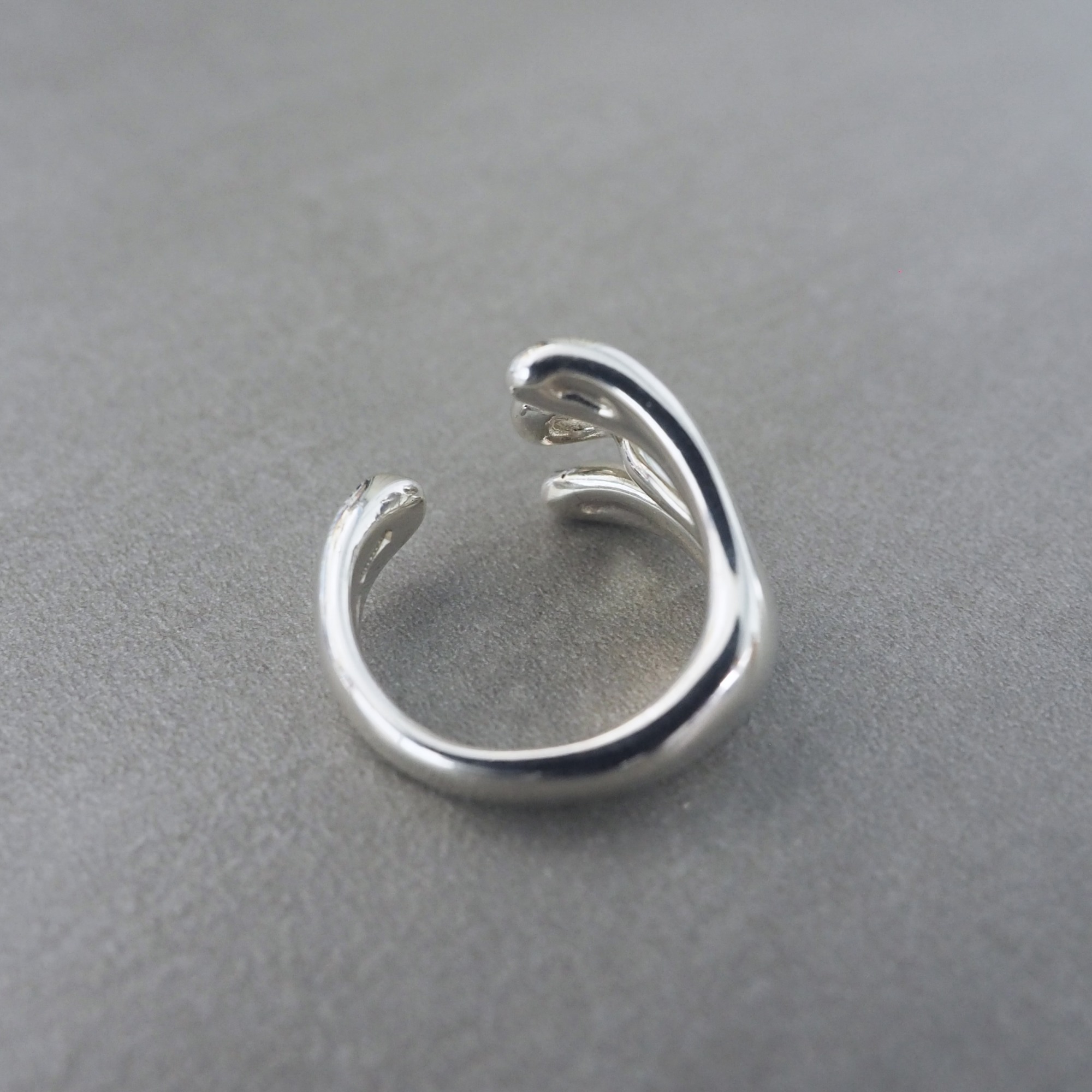 MONICA CASTIGLIONI AP-ABBRACCI-19 / Silver, Moonstone