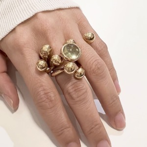 指輪・リング | Monica Castiglioni オフィシャル通販サイト | VELVET